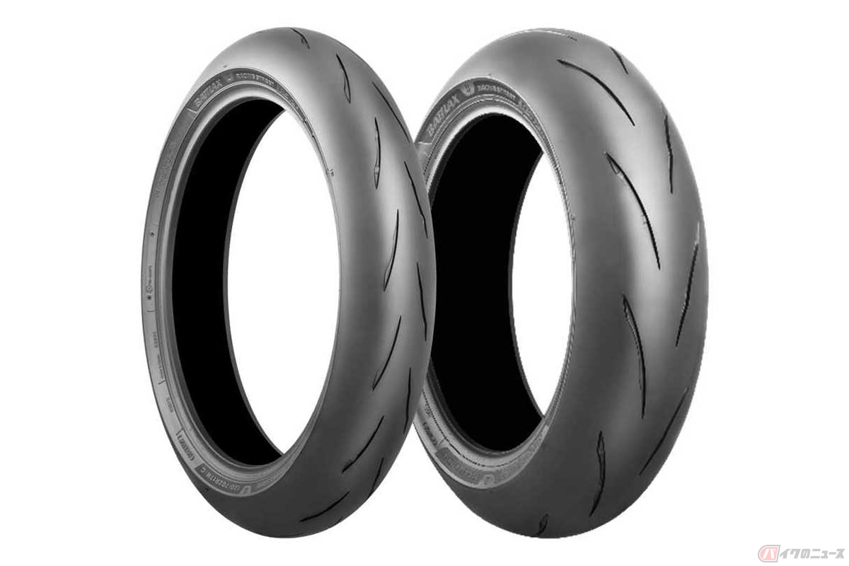 ブリヂストンは、モーターサイクル用プレミアムスポーツタイヤ「BATTLAX RACING STREET RS12」を発売すると発表した