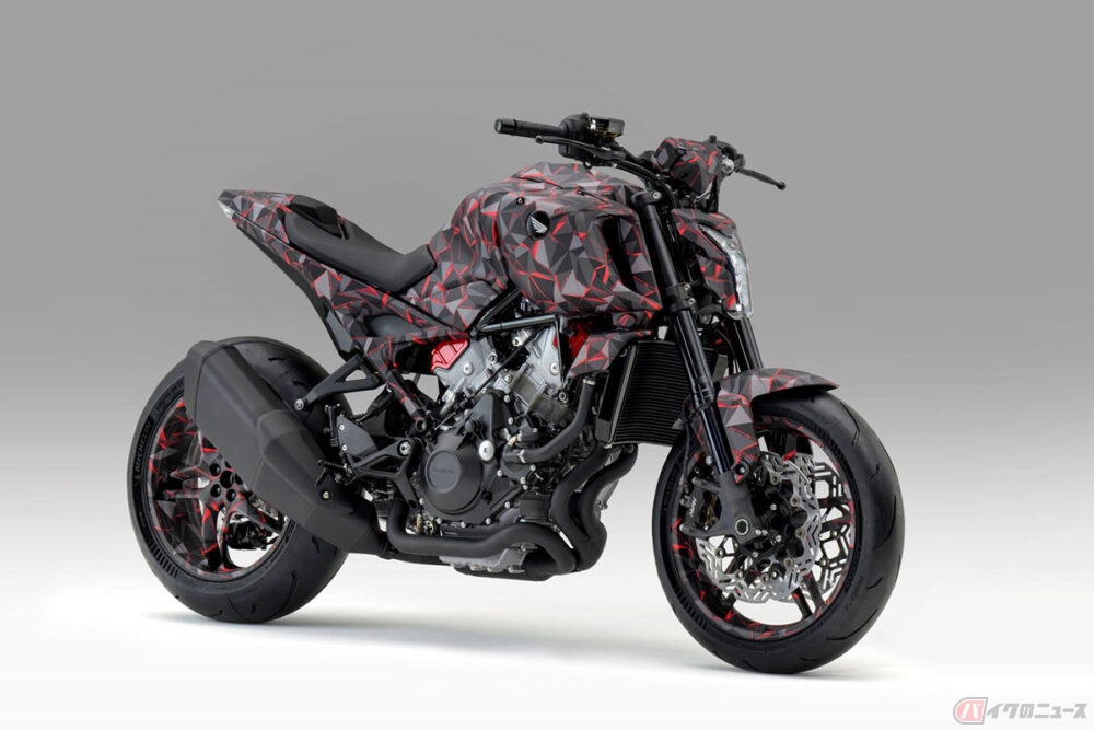 日本で初お披露目 「V型3気筒＋電動過給機」搭載車 ホンダ「V3R 900 E