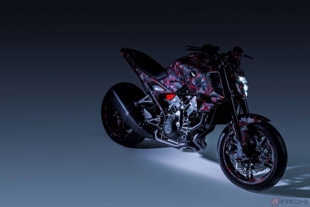 日本で初お披露目 「V型3気筒＋電動過給機」搭載車 ホンダ「V3R 900 E