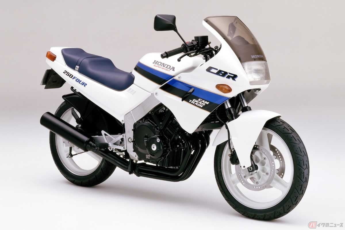 カムギアトレーンを採用したホンダ「CBR250FOUR」(1986年)