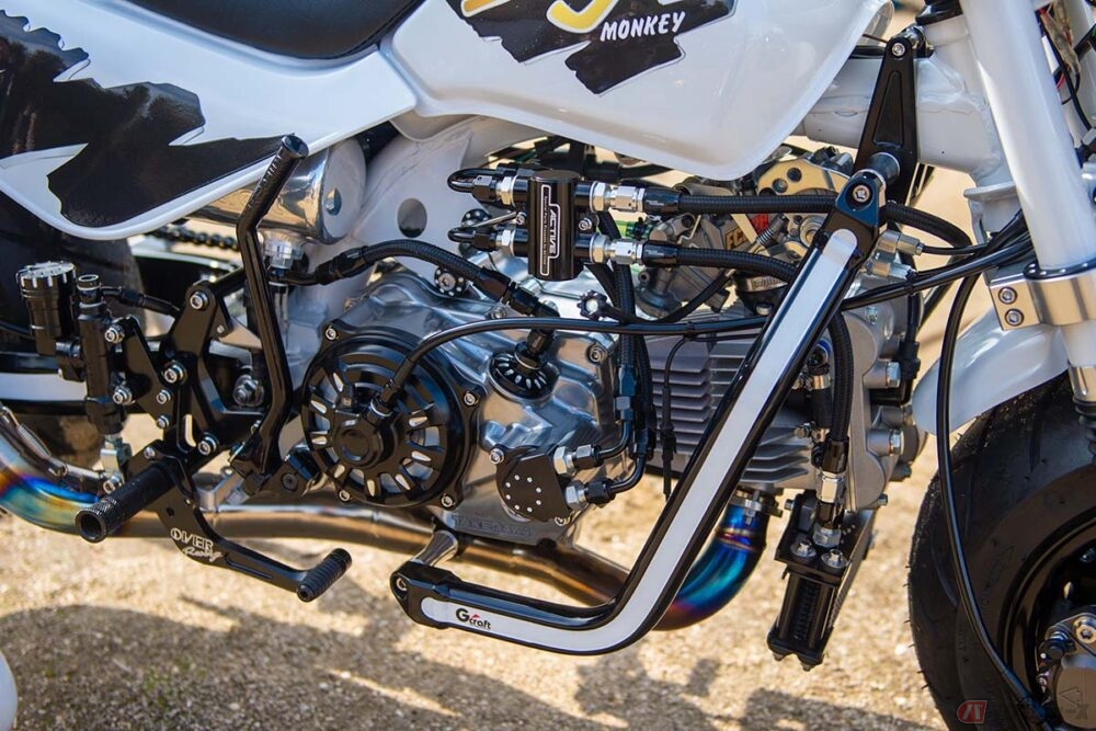 モンキーBAJA カスタム 異色のミニオフローダ―・モンキーバハが都会的なモノトーンカスタムで
