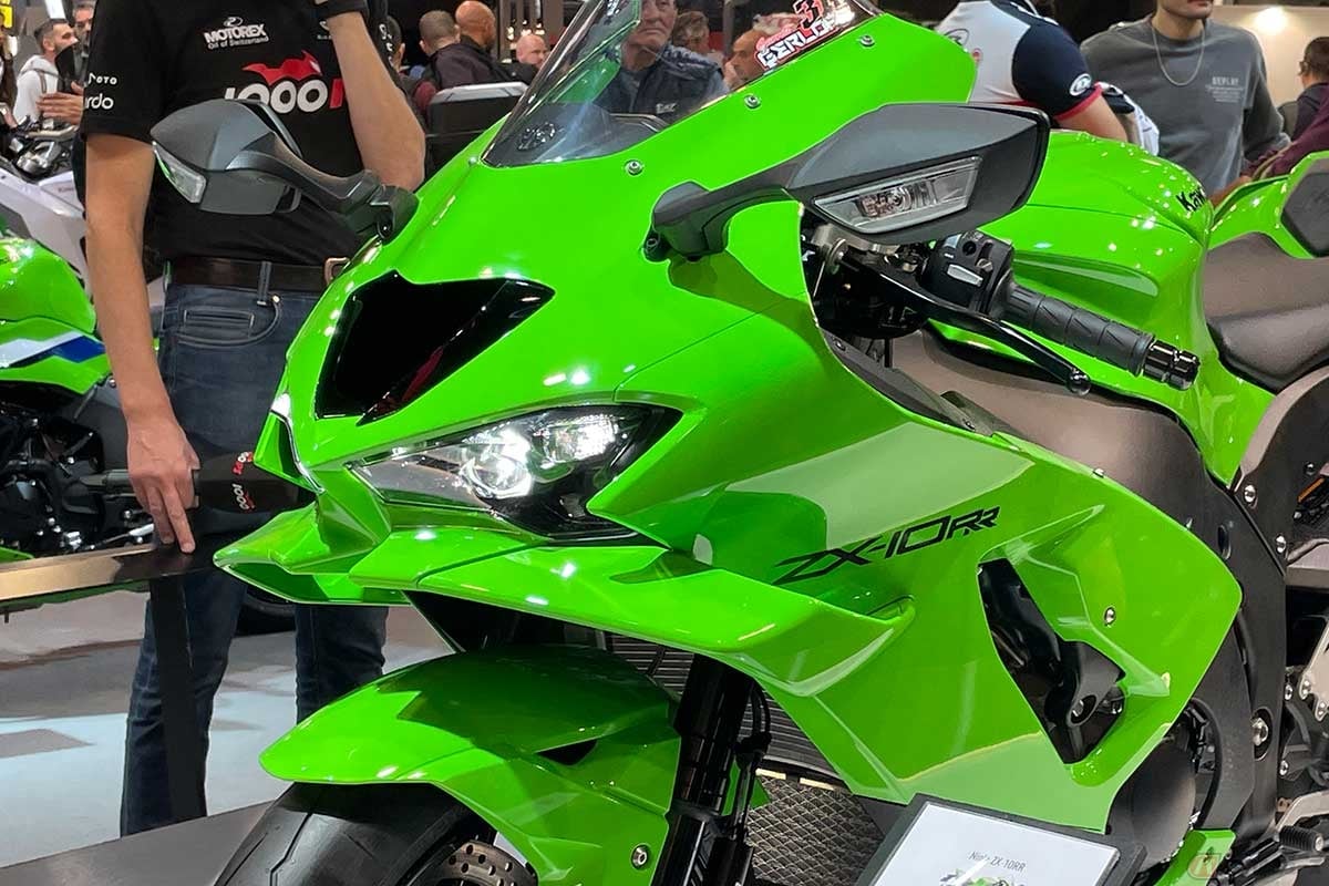 カワサキが「EICMA2025」で、2026年モデルとなる「Ninja ZX-10RR」を世界初公開