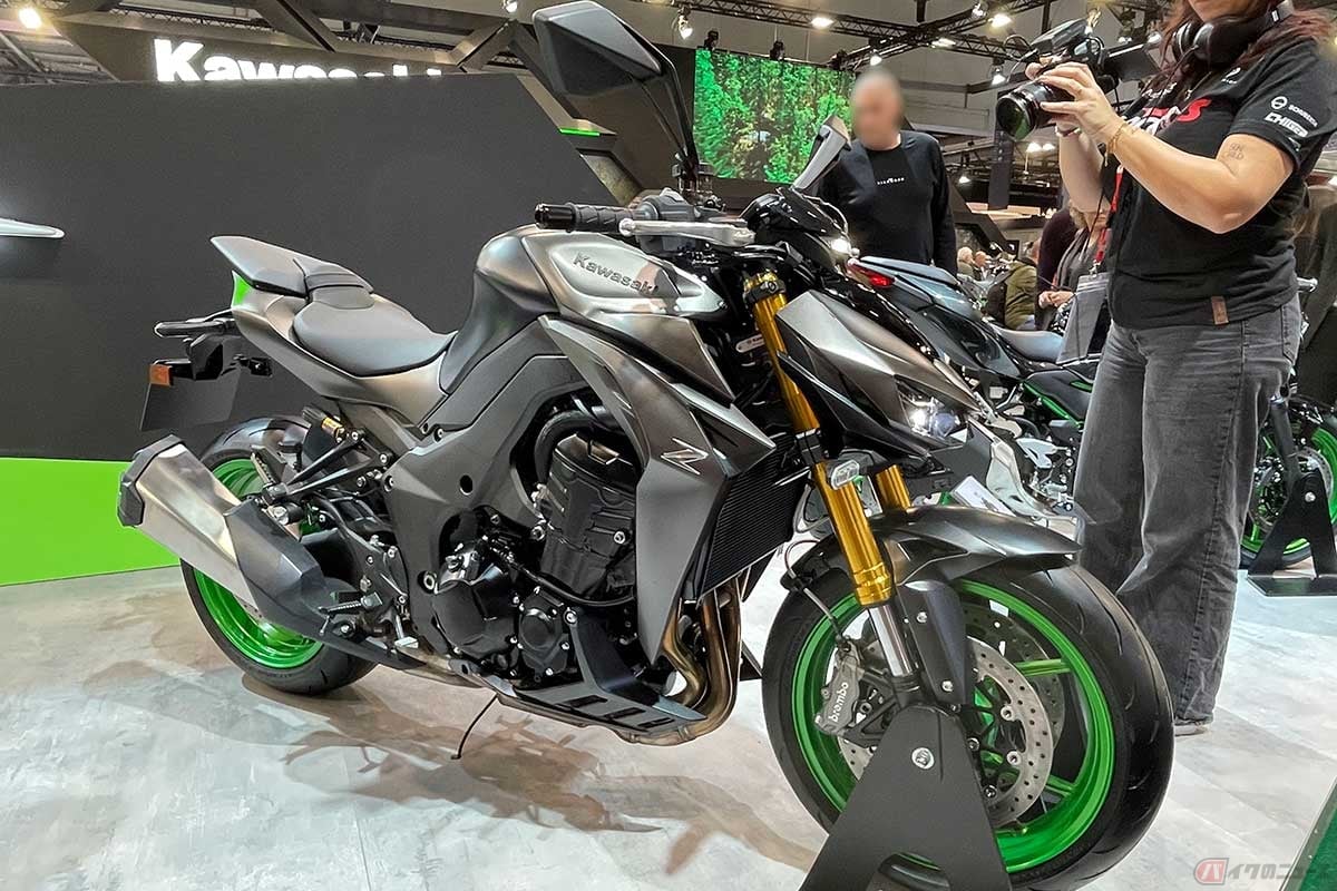 「EICMA2025」でも展示されたカワサキ新型「Z1100 SE」。日本では2026年2月発売予定