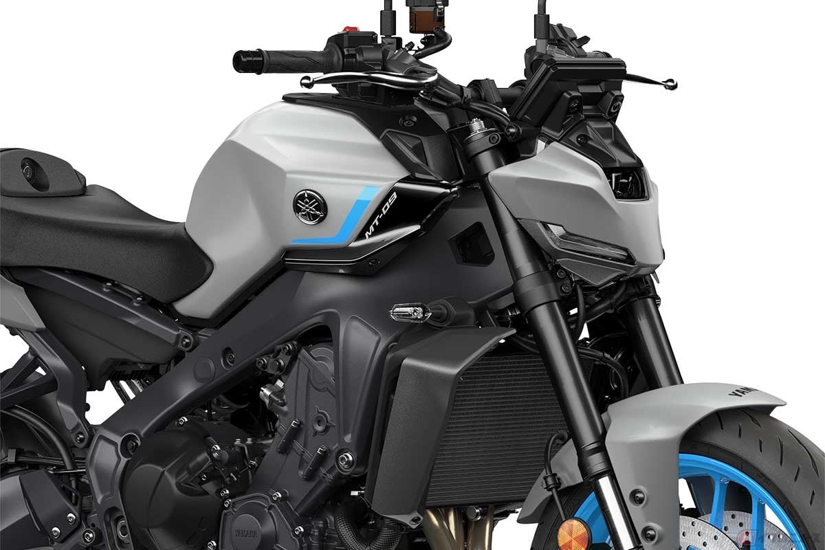 ヤマハ「MT-09」カラー:マットライトグレー