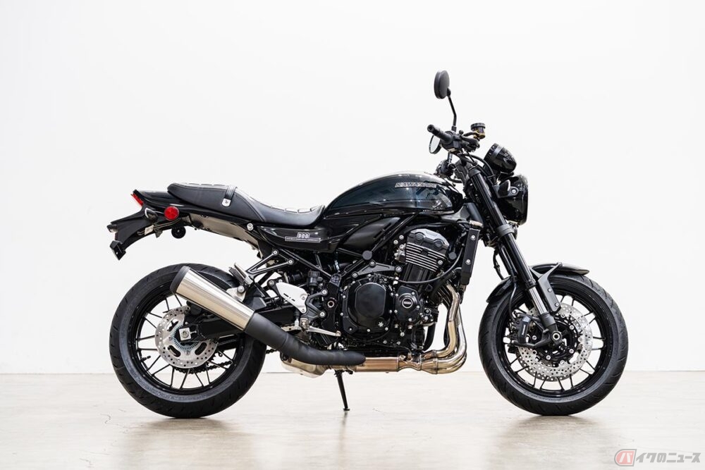 全身ブラックで精悍さマシマシ!! カワサキの大ヒットモデル「Z900RS