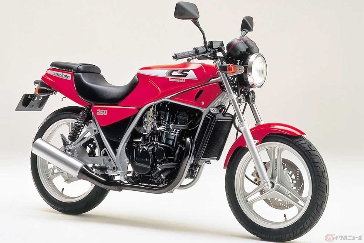1985年発売の「CS250」は、排気量250ccの水冷4ストローク単気筒DOHC4バルブエンジンを搭載するシングルスポーツ