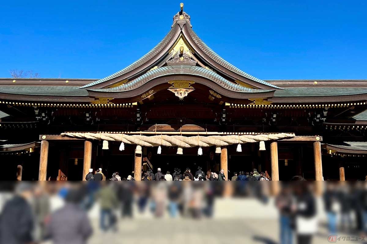 神奈川県寒川町にある、全国唯一の八方除(はっぽうよけ)で知られる「寒川神社」