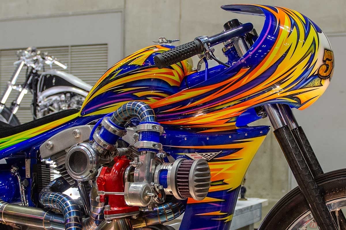 インドネシアのショップ「Queen Lekha Choppers」が製作したハーレーダビッドソン「スポーツスター」ベースのカスタムバイク