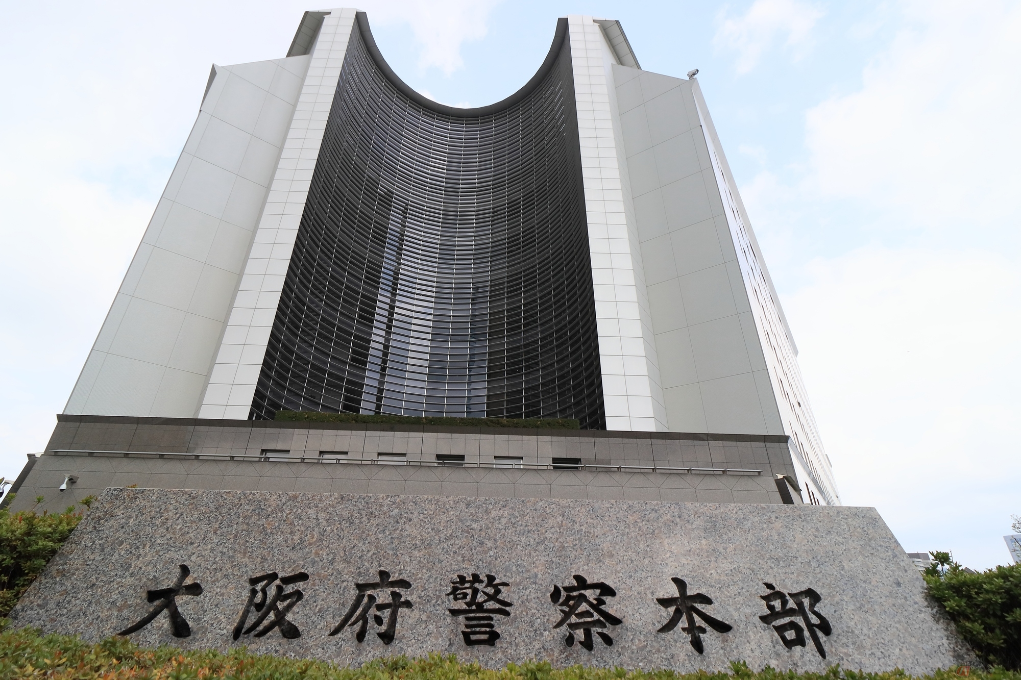大阪府ではバイク事故による死亡が増えている。交通事故死者数は減少傾向にあるが……
