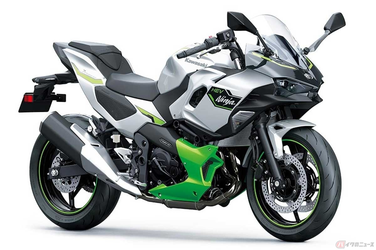 カワサキの電動スポーツバイク「Z e-1」は、定格出力0.98kWで原付第二種に分類される。クラッチレバーレスなので、普通自動二輪免許の小型限定免許のAT限定免許で運転できることになる