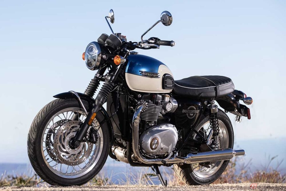 最新版でも伝統的!? トライアンフ「ボンネビルT120」2026年モデルに