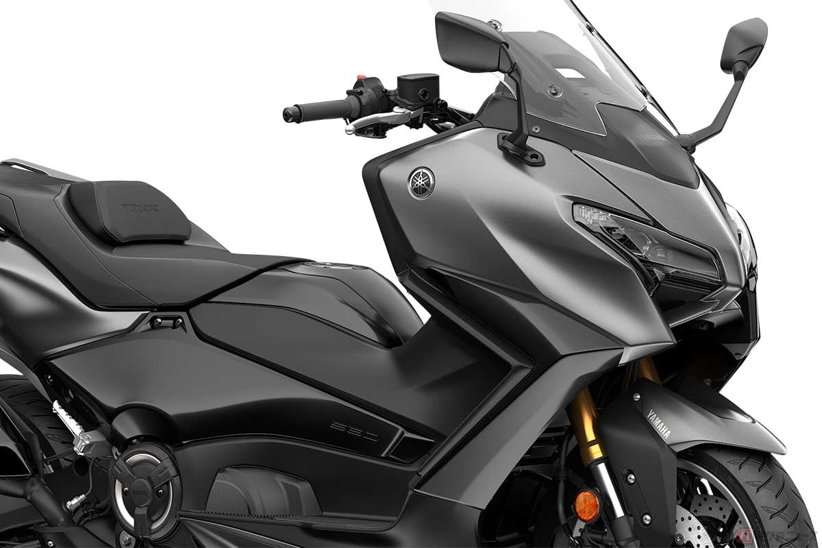 ヤマハ「TMAX560 TECH MAX」カラー:マットダークグレー(新色)