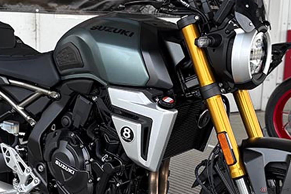 スズキ「GSX-8T」