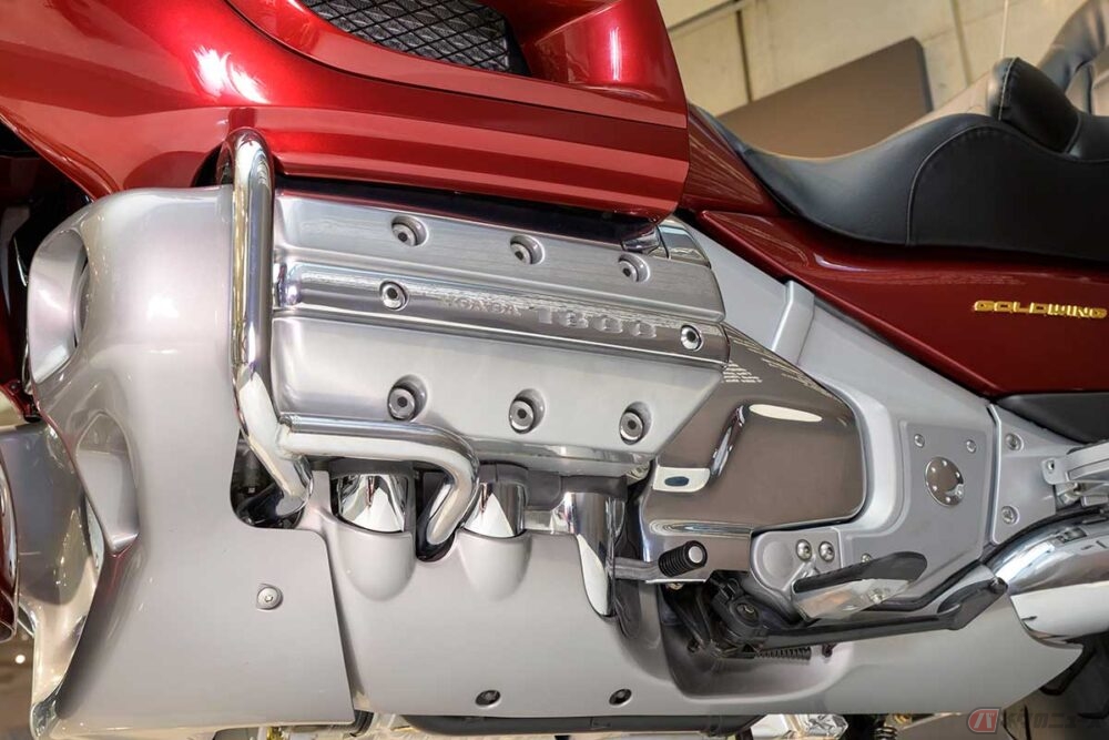 1.8リッター水平対向6気筒エンジンで300万円!! 第5世代ホンダ