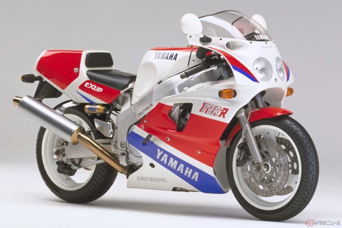 レースのベース車両として開発され、1989年に販売された「FZR750R(OW-01)」