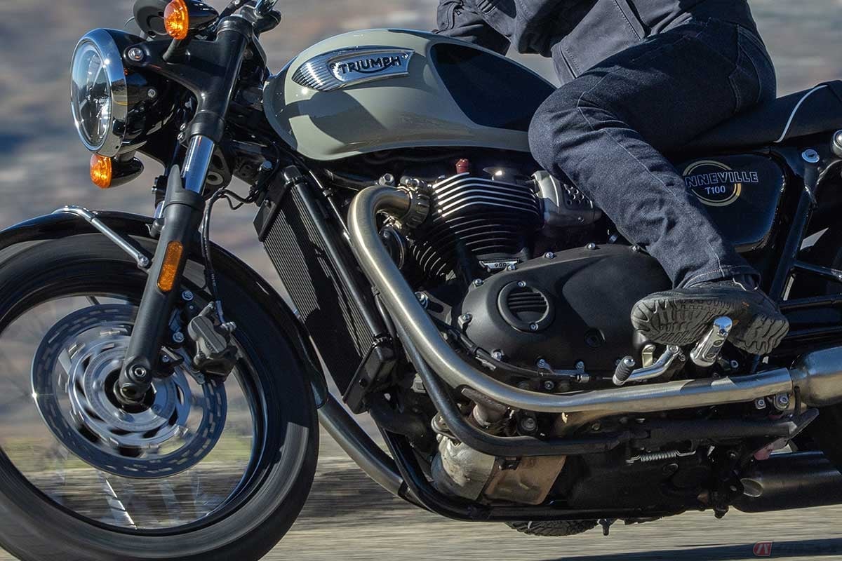 トライアンフ新型「BONNEVILLE T100」(2026年モデル)の想像以上の軽快性と運動性の高さは、スポーツライディングの楽しさを気づかせてくれる