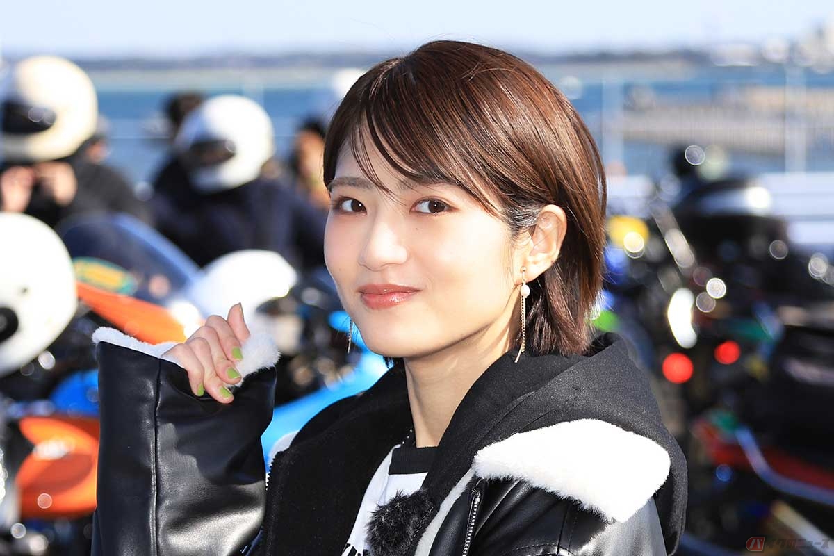 カワサキ「ELIMNATOR PLAZA EDITION」（2026年モデル）を最初の愛車に選んだ『乃木坂46』元メンバーの若月佑美さん。カワサキ公式YouTubeチャンネルにも出演する