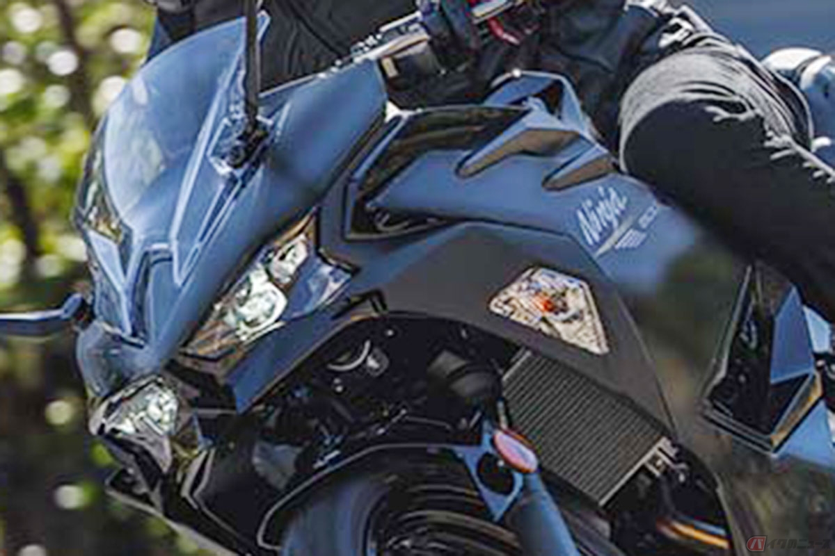 日本に導入予定のカワサキ新型「Ninja500」(写真はSEグレード)