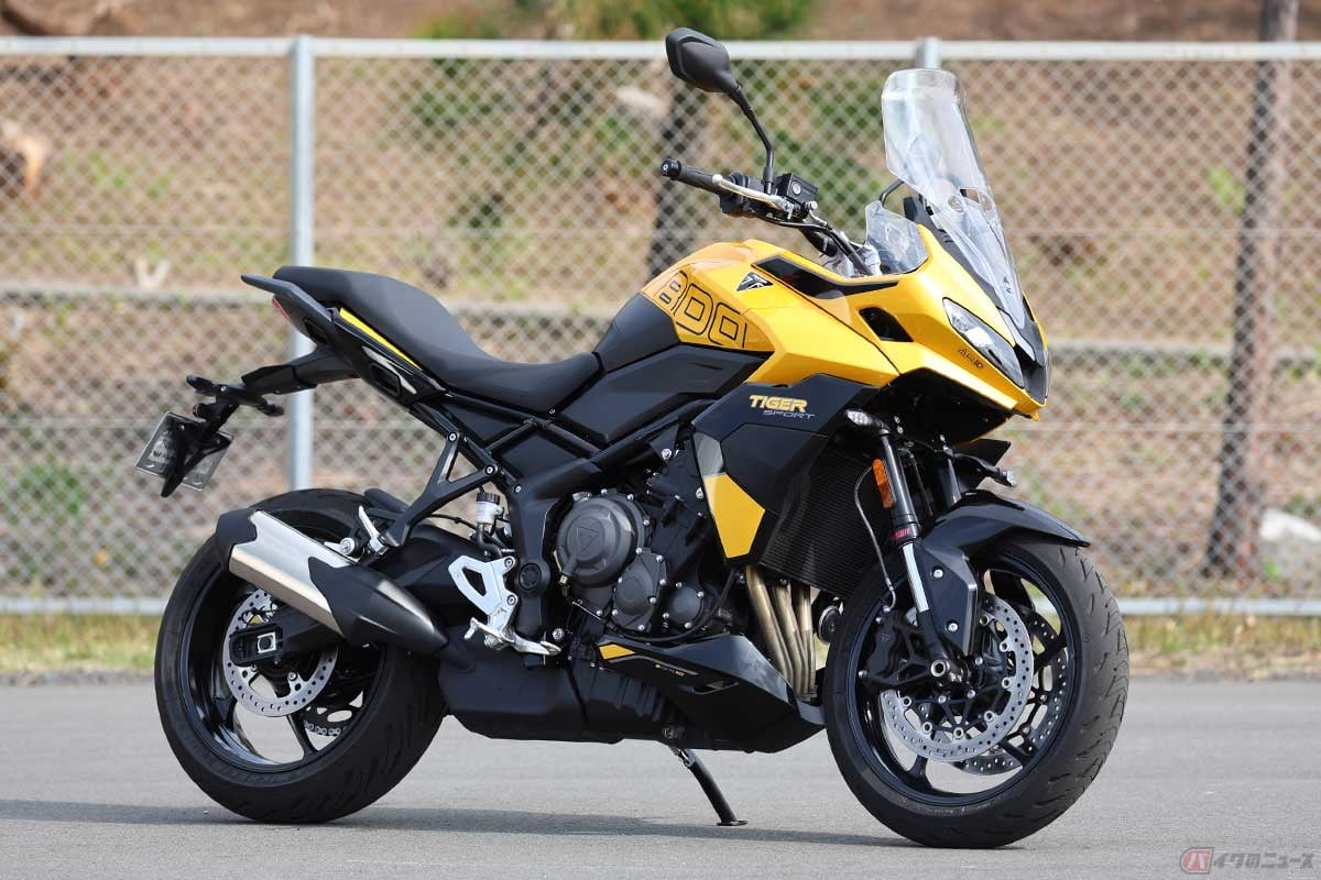 トライアンフ「Tiger Sport 800」カラー:コスミックイエロー
