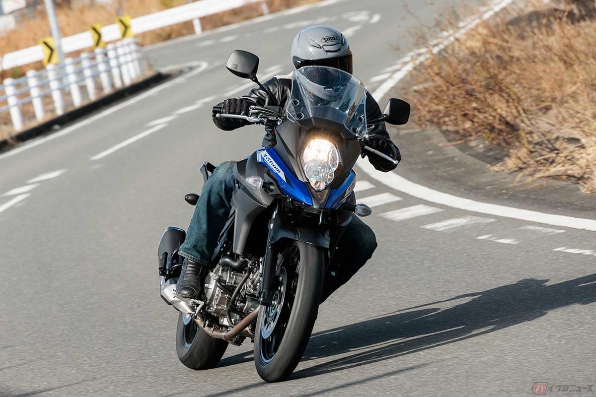 スズキ「V-Strom650」(生産終了)に試乗する筆者