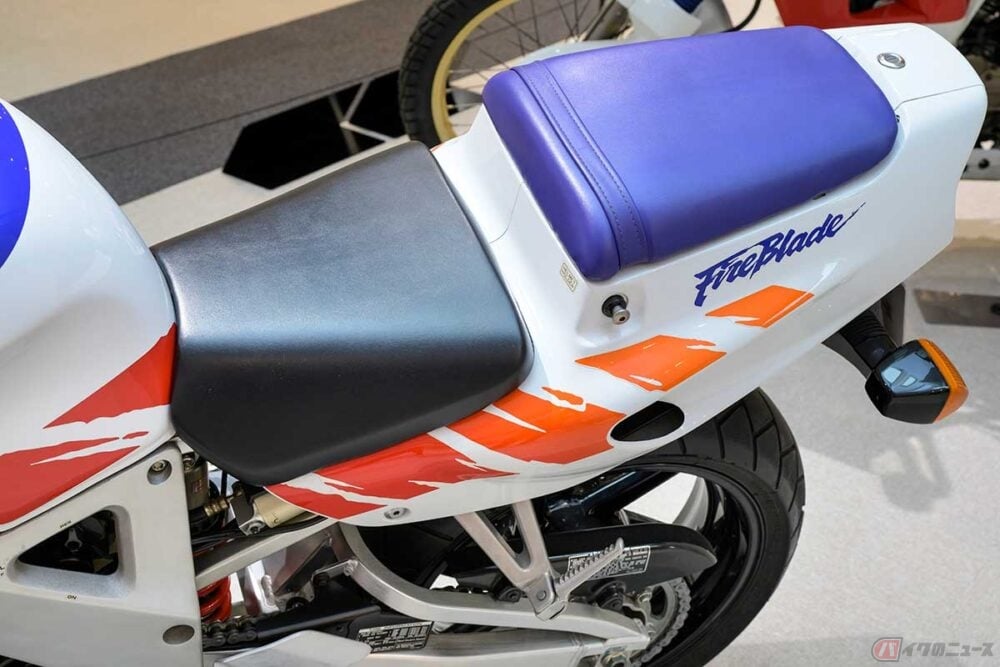 馬力至上主義をぶっ壊す「炎の剣」!? ホンダ「CBR900RRファイア