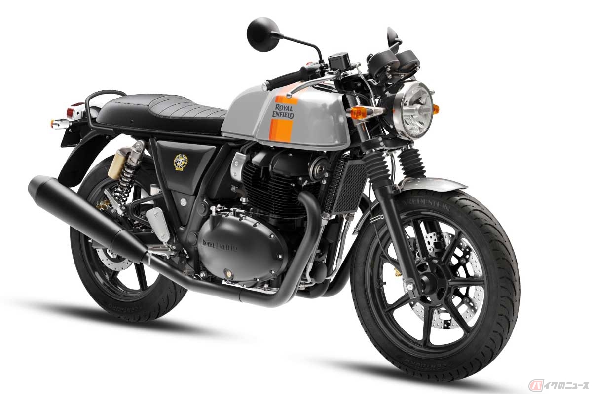 排気量648ccの空冷並列2気筒エンジンを搭載するロイヤルエンフィールド「GT650」(2025年)はオイルクーラーを標準装備