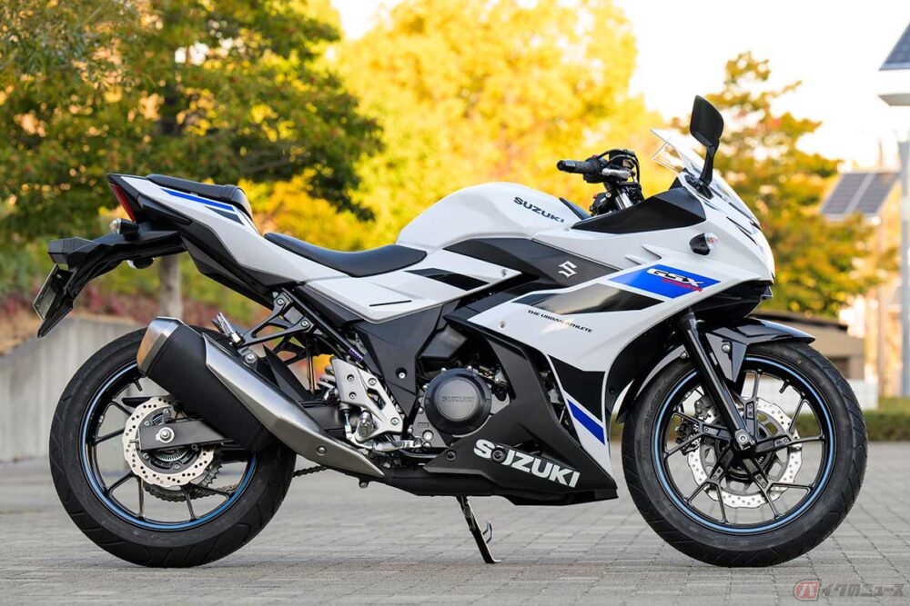 スズキが人気VTuberとコラボ！ 大胆なグラフィックの「GSX250R」にSNS