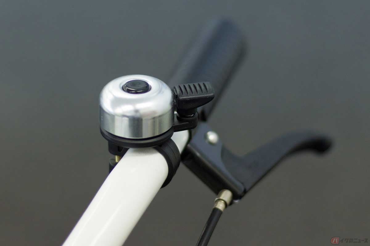 自転車のベルの音はクルマに届くのでしょうか