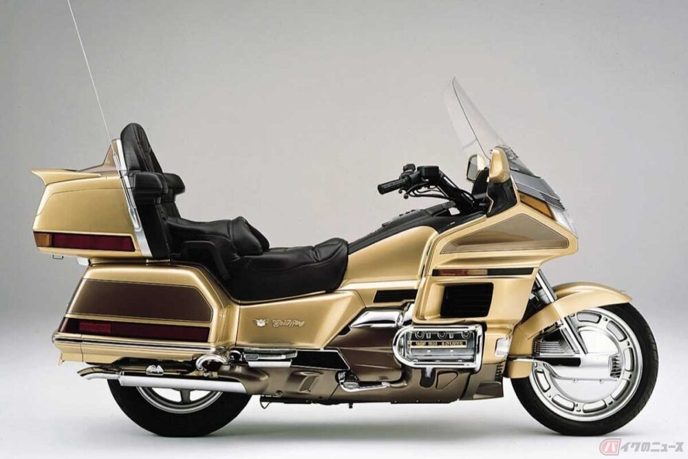じつは50年のロングセラー!! 唯一無二のエンジンで登場したホンダ