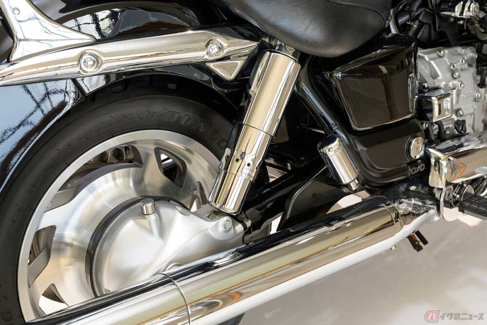 対向6気筒エンジン搭載!!「他のバイクと比べるのは意味がない」排気量