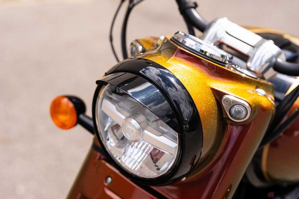 ロイヤルエンフィールドが「大阪モーターサイクルショー2026」で国内初披露した特別仕様車「CLASSIC 650 125TH YEAR ANNIVERSARY SPECIAL EDITION」(参考出品車)