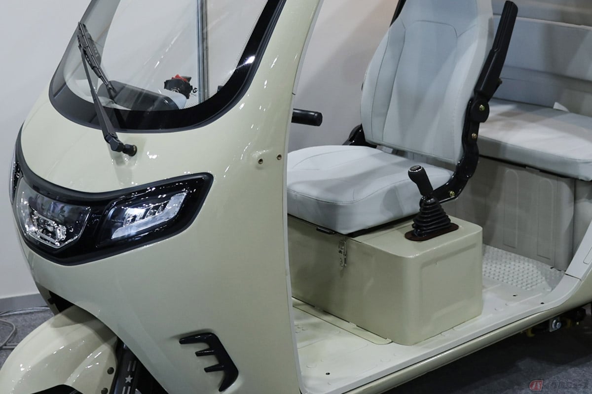 AT限定免許で運転できる「APTrikes180」