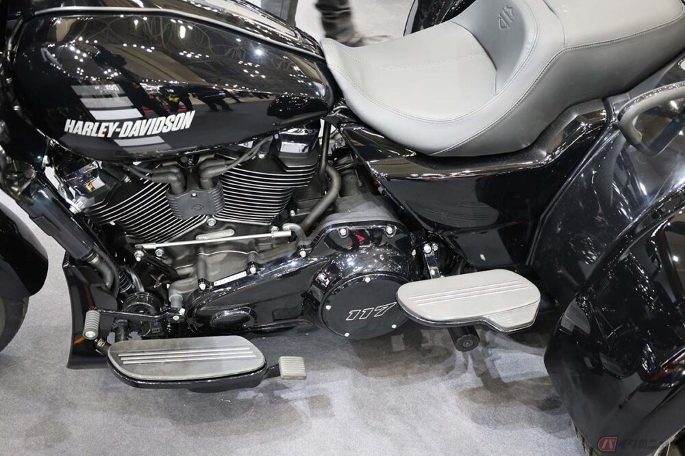 普通自動車免許でバイクの爽快感!! ハーレー新型トライク発売で販売店