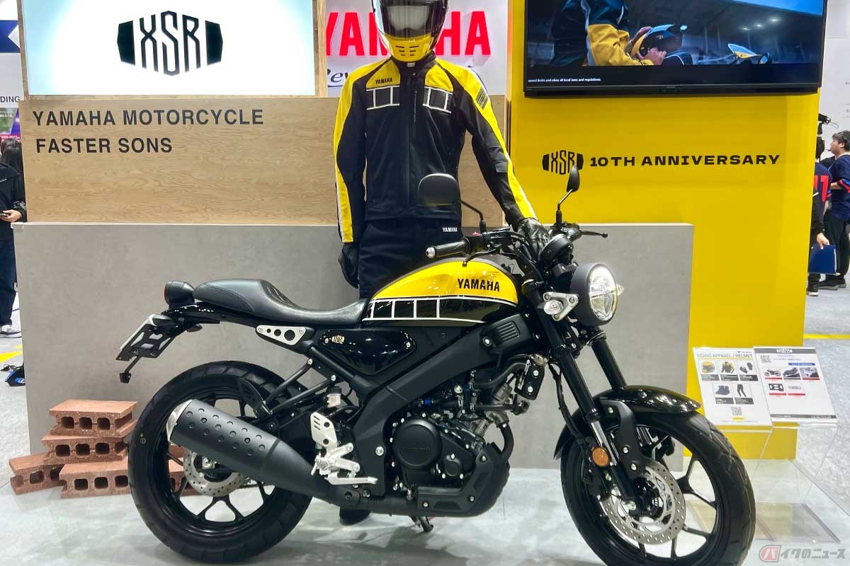 「USインターカラー」のカスタムも似合う、ネオレトロ系のヤマハ「XSR155」
