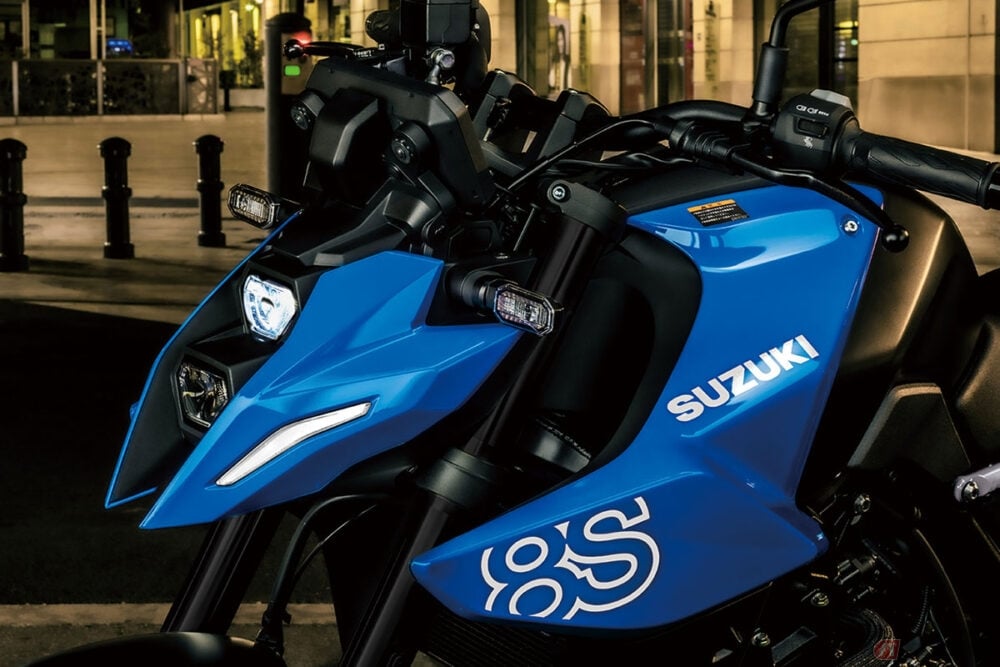 若い世代から人気上昇中？ 機能美を強調するスズキ「GSX-8S」2026年