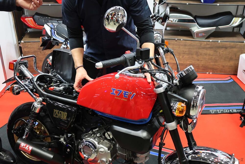HONDA モンキーRT 青 エンジン始動動画 自賠責保険で乗れます 半額配送キャンペーン 限定 現状渡し諸経費￥0- 横浜 P-Yard HONDA モンキー 紫/白 自賠責保険加入で乗れます 半額配送キャンペーン