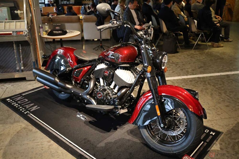 乗るのがもったいない」「デザインしびれるなあ」125周年記念モデルに