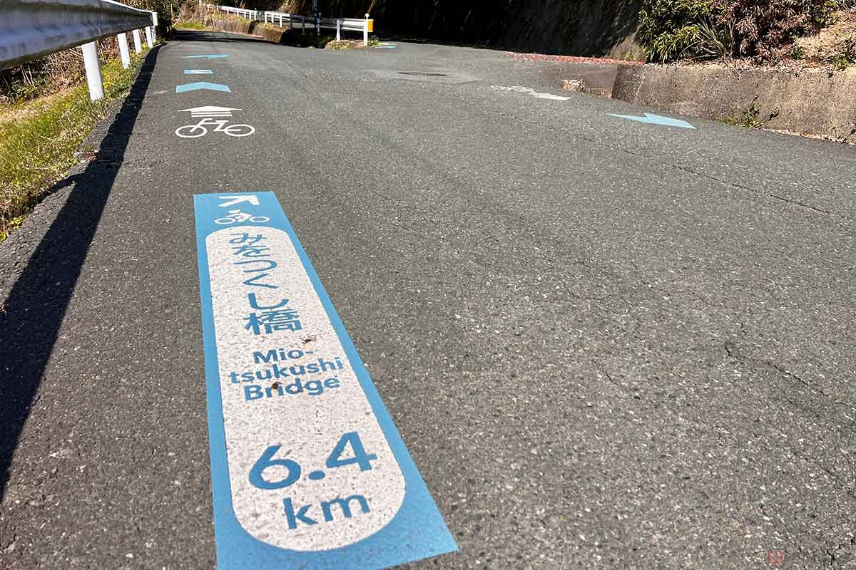 ゴール地点「みをつくし橋」まで6.4km地点で右の脇道へ入るが、直進しがちなミス誘発ポイントとしてYouTubeでも取り上げられている