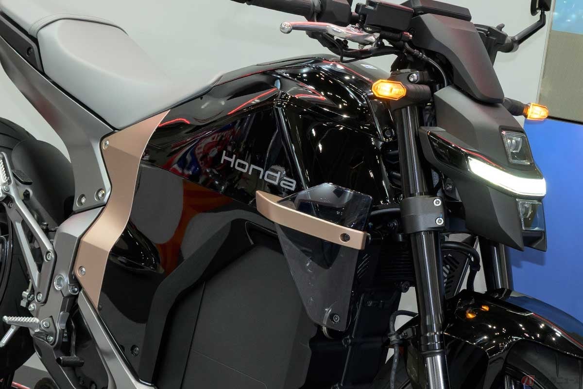 ホンダブースに展示された「Honda WN7」（コンセプトモデル）