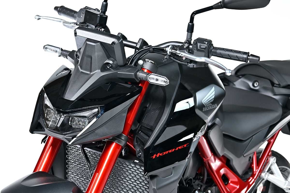 ホンダ新型「CB750 HORNET E-Clutch」(海外仕様車)