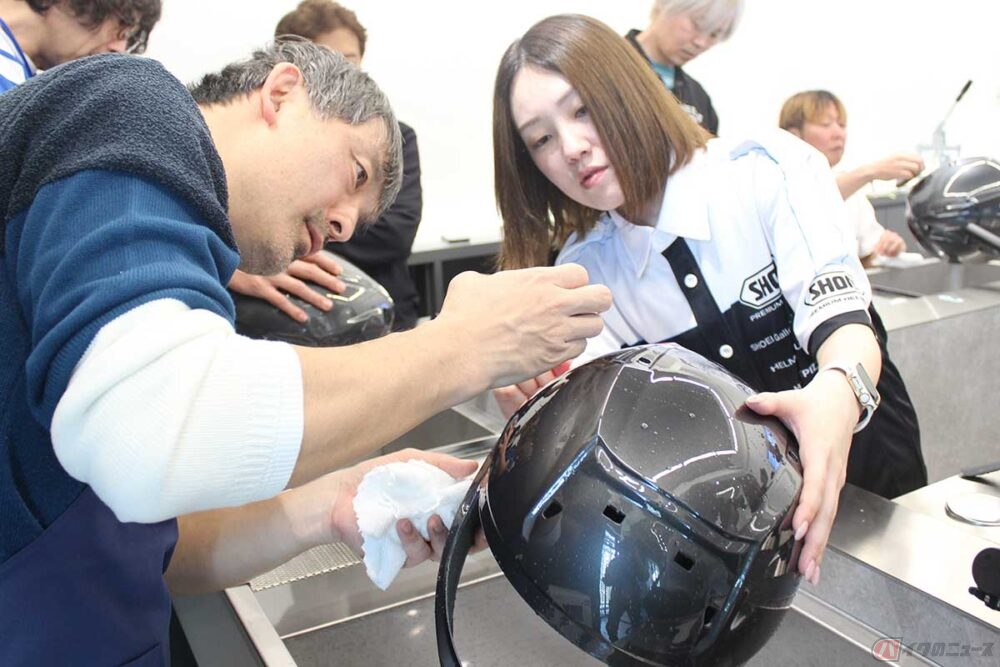 日本のヘルメットメーカーが体験型ミュージアム開設!! 白バイ・自衛隊