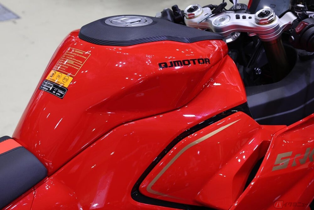 カワサキ「Ninja ZX-4RR」にライバル出現!? 2026年内の日本導入を