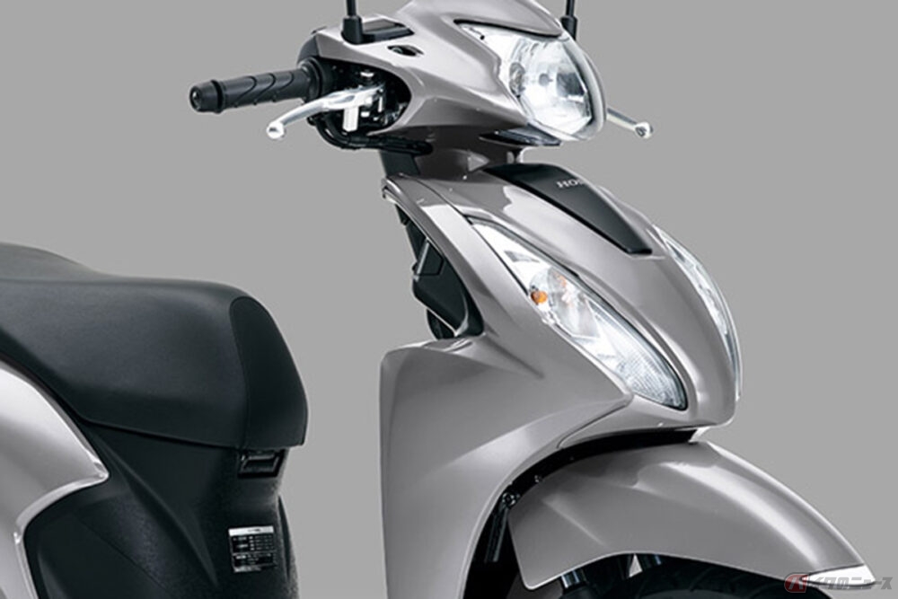 車重96kgのホンダ「原付二種スクーター」2026年モデル登場！ 落ち着き