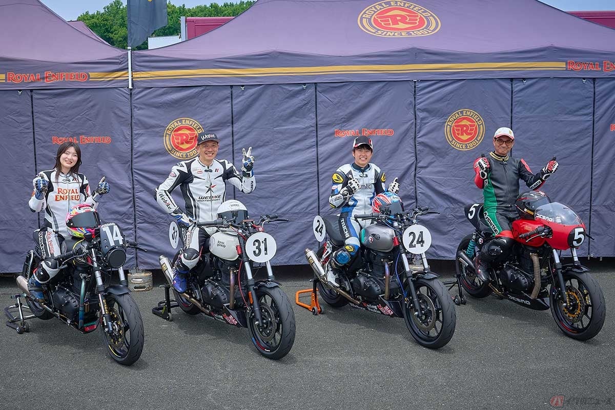 参戦した4台の「ハンター350」。各車両の仕様を眺めるのも面白い