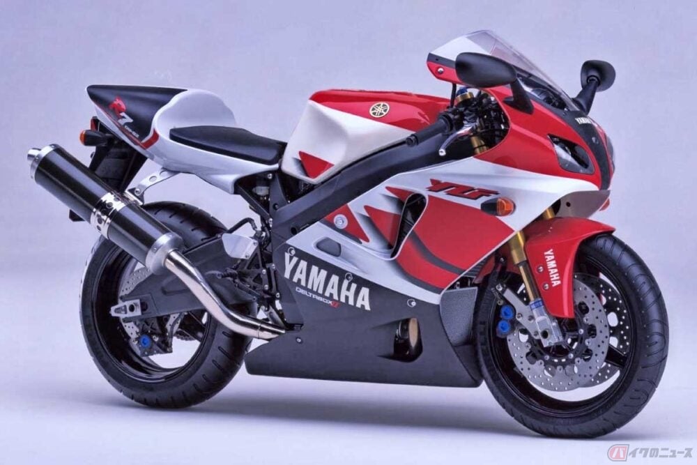 じつはカワサキが最初!? 現行バイクのほとんどが燃料供給に