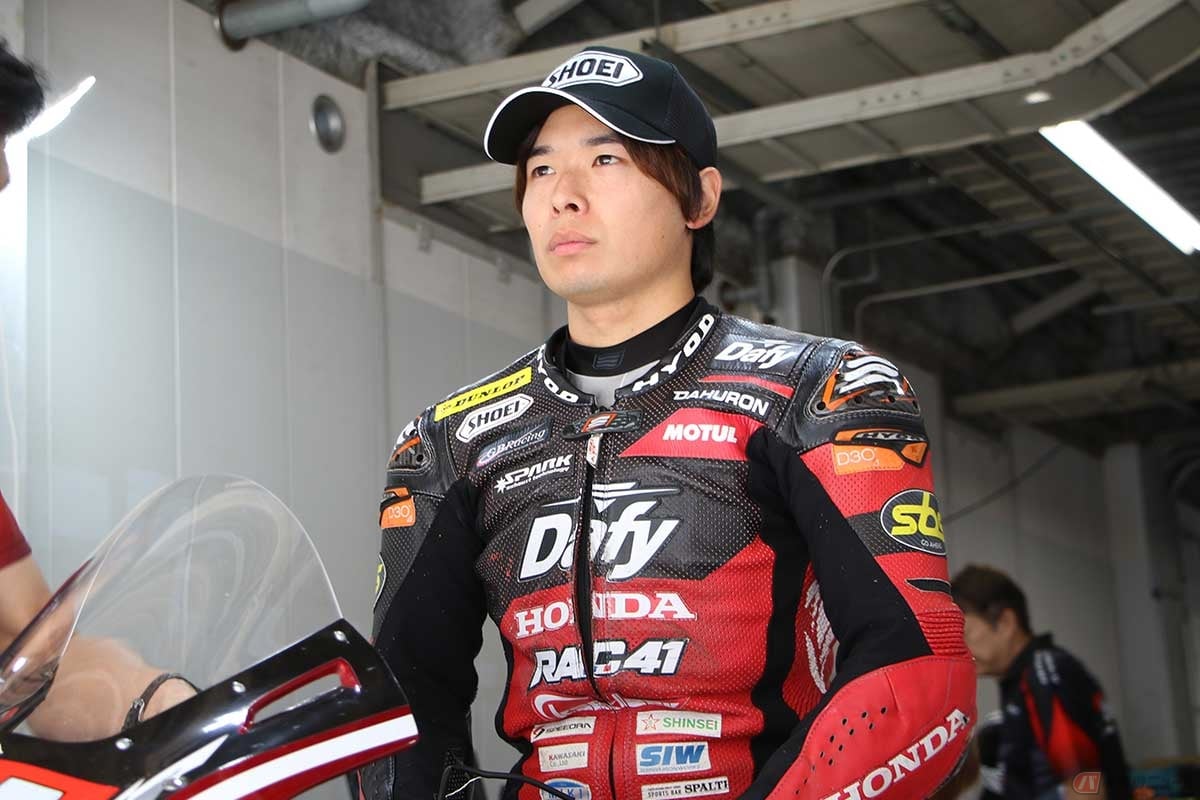 2026年の鈴鹿8耐に向けた公式テストに臨む石塚健選手
