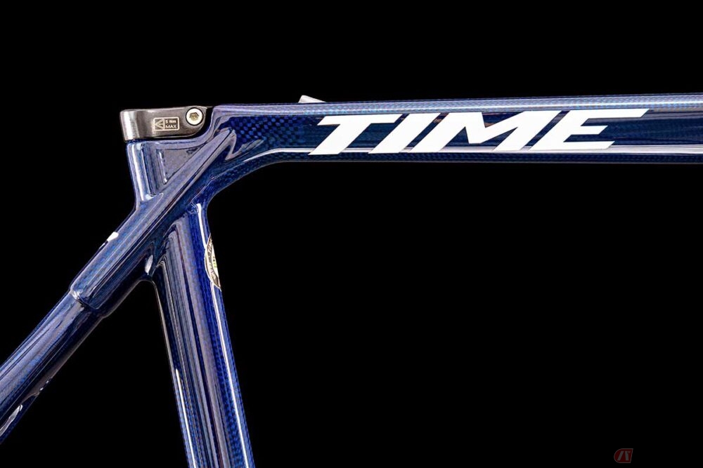 フレームセット59.4万円!! TIMEが放つ近代ロードバイクのシンプルな