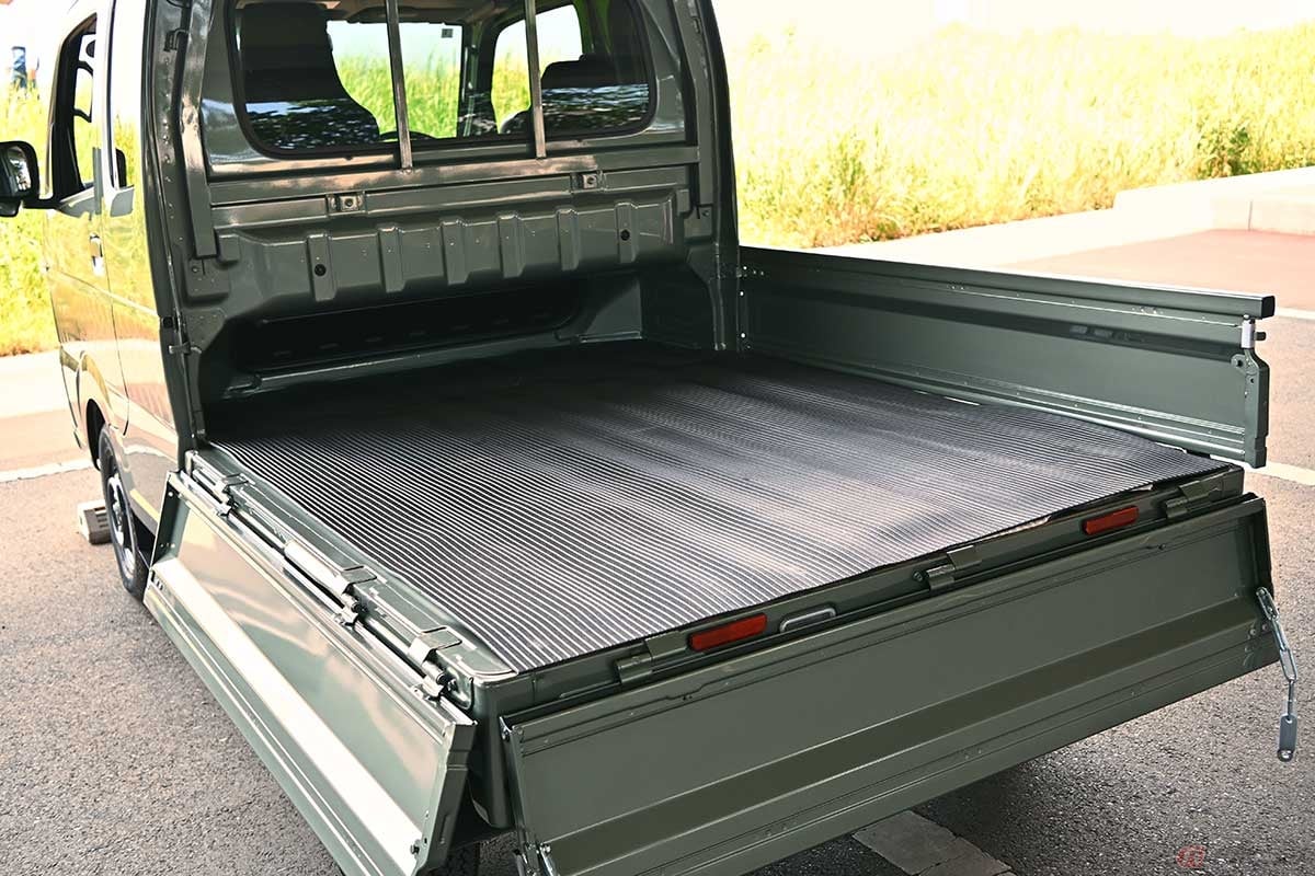 新型「スーパーキャリイ Xリミテッド」の荷台