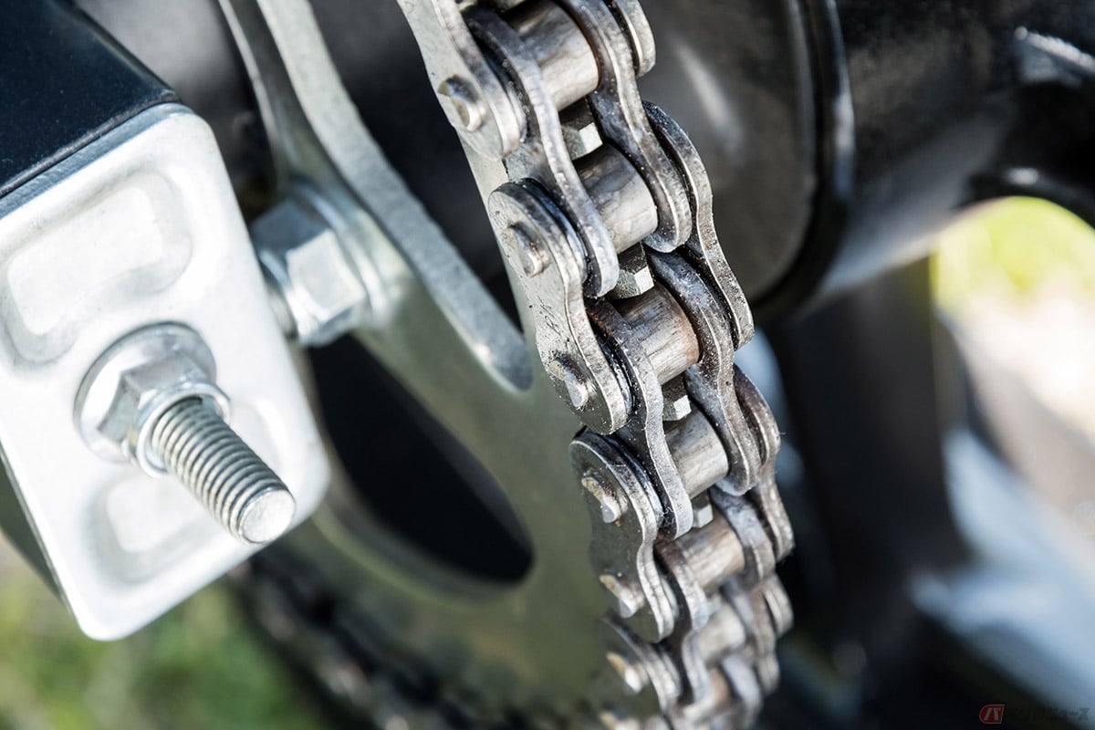 多くのバイクが採用するシールチェーン