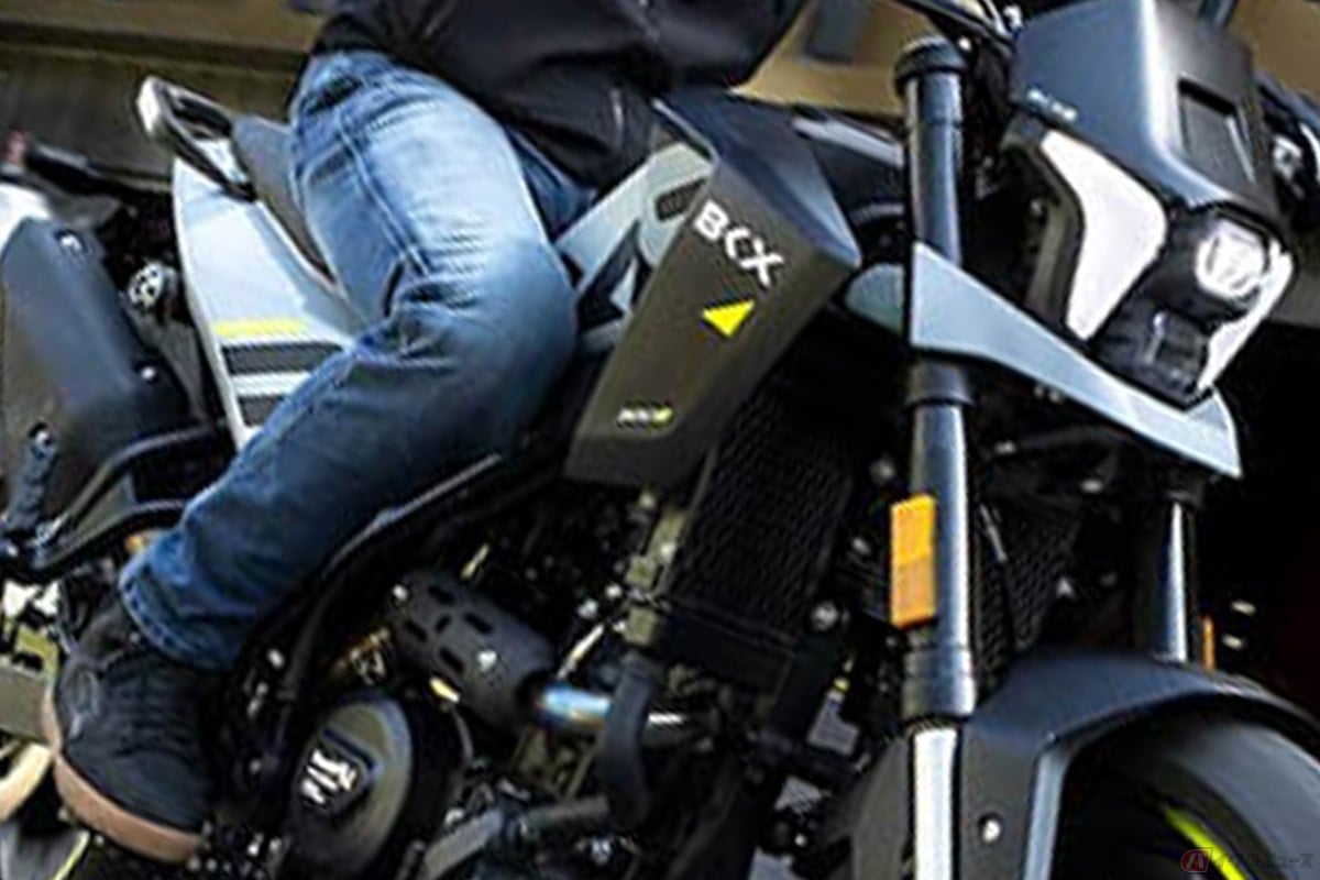 ベネリ「BKX300」